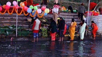 काठमाडौंमा यसरी मनाईयो छठ (फोटो फिचर)
